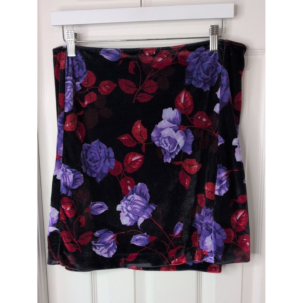 Maeve Black Velvet Mini Skirt with Purple Roses and Red Leaves Size 12